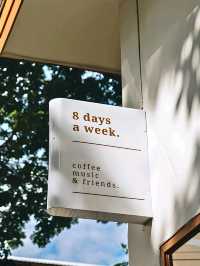 🍭 8 Days a Week คาเฟ่มินิมอล