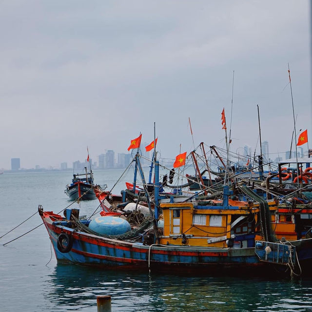 Son Tra Marina cafe - Danang, Vietnam 