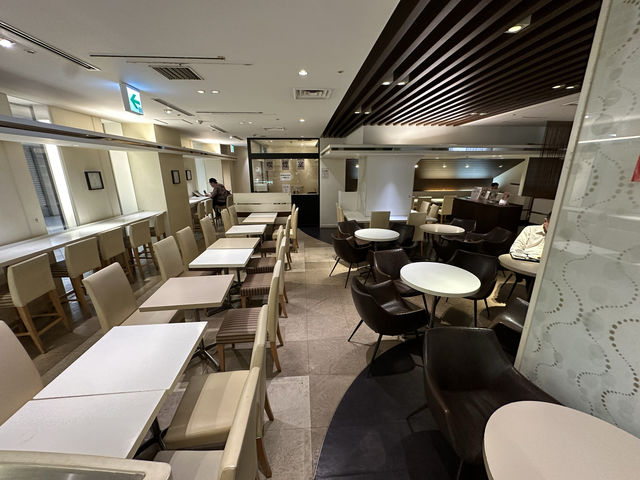 大阪・難波。『caffé clever(カフェクレバー)』でモーニング。
