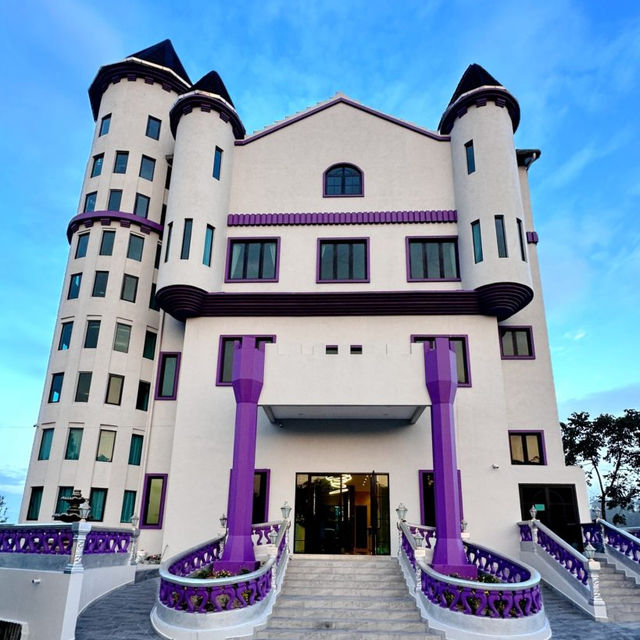 CAMERON LAVENDER MANSION