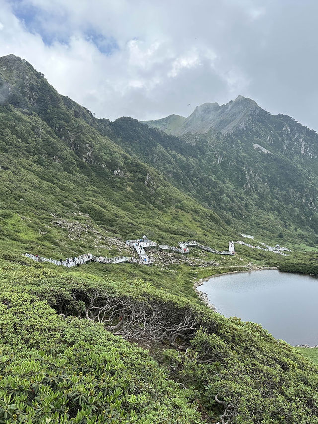 Dali Adventures: From Majestic Mountains to Serene Lakes