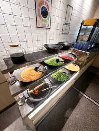香港探店｜無限時任食19款滋味養生湯底涮涮鍋  