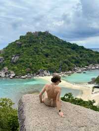 Dive resort on a private island 🐠