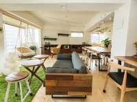 Mr. Lobster's Secret Den design hostel
