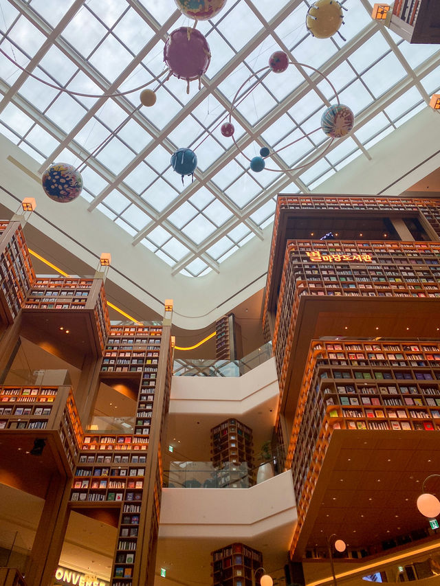 The most beautiful library in Korea 📚 
