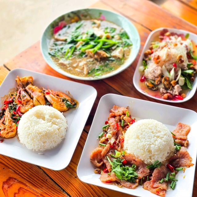 🦐🦑อาหารตามสั่งหลักสิบ แต่ได้วิวหลักล้าน‼️