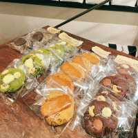 【東京・新大久保】一軒家を改装して作られた路地裏にある隠れ家カフェ☕️