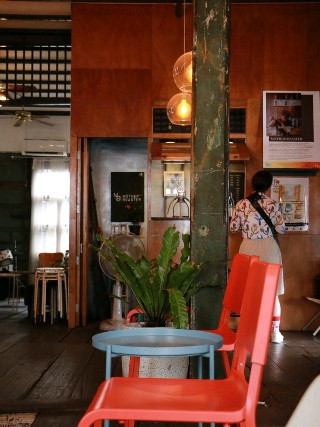 แวะมาทานกาแฟคุณแม่ที่ Mother Roaster 