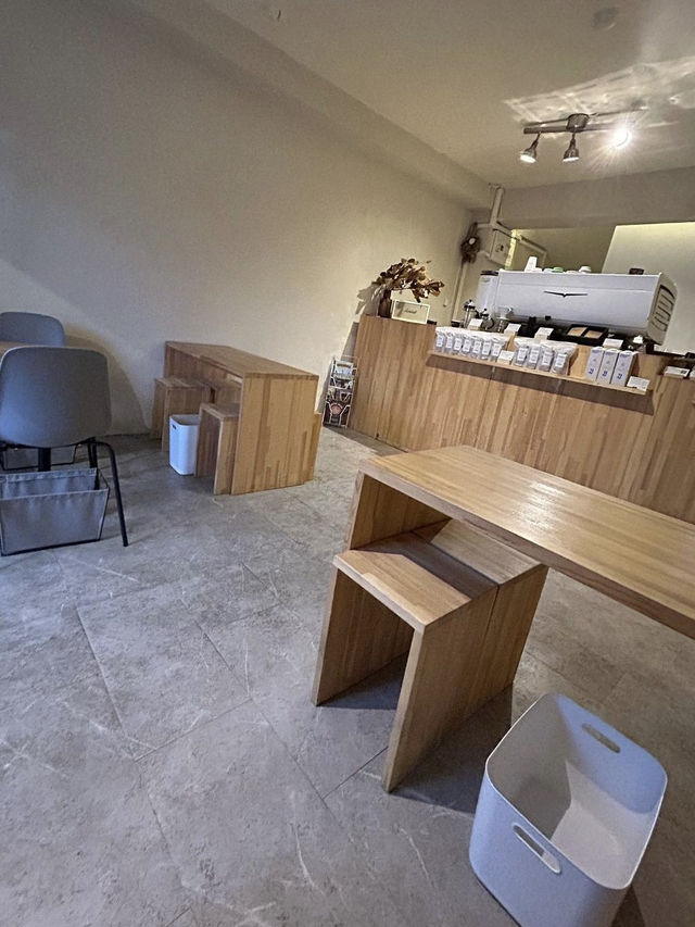 【福岡カフェ】芸術的なラテアートとおいしいスイーツが楽しめるカフェ☕️