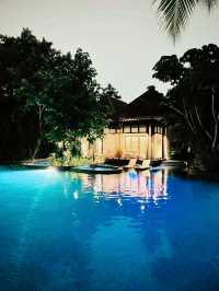 Outdoor swimming at Equarius Hotel