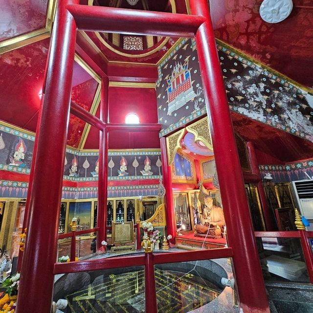 บ่อน้ำพระพุทธมนต์ วัดอินทรวิหาร