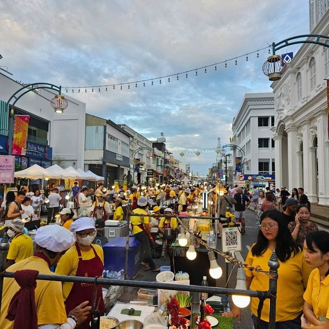 ถนนคนเดินหลาดใหญ่