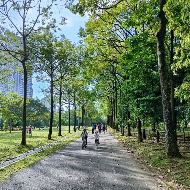 A visit to a beautiful recreational park in KL! 🌺🌳