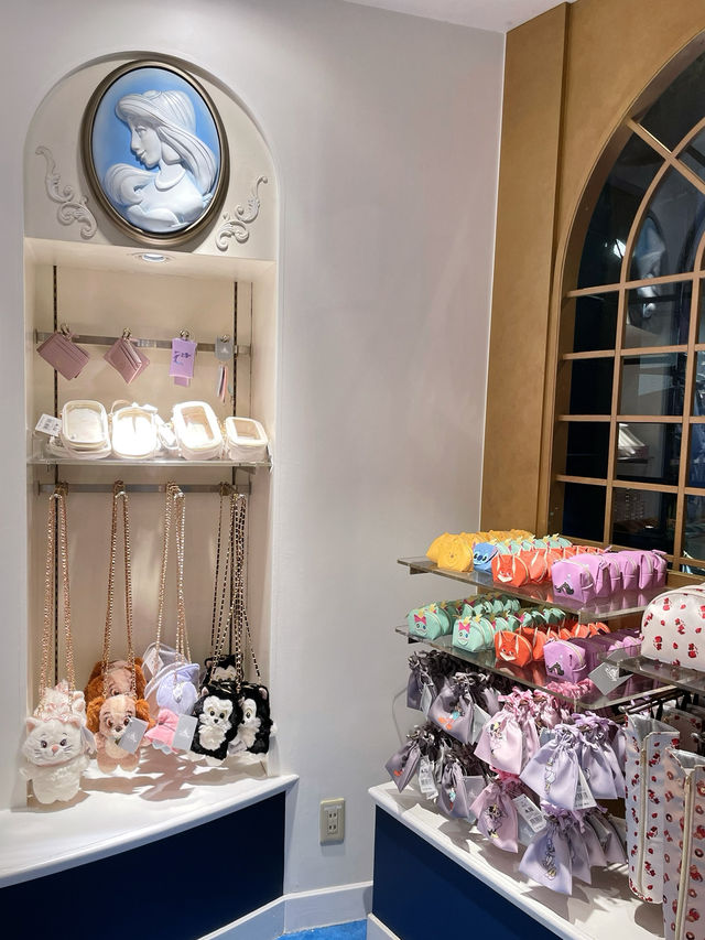 Disney Store ชิบูยะมีอะไรบ้าง ไปดูกัน!