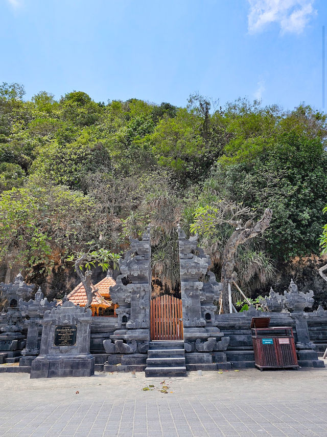 Serene Escapes at Melasti Beach