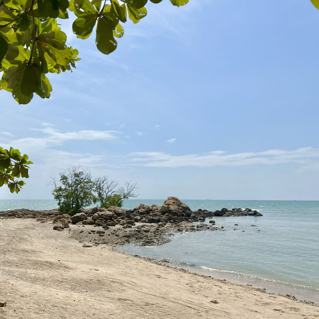 หาดลับ นาเกลือ18 ชลบุรี