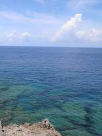 【沖縄🇯🇵】鮮やかな海を眺めて