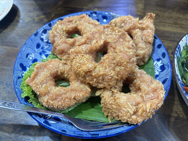 ร้านนภาท่าแฉลบ 😋 ร้านอาหารทะเลที่ห้ามพลาด🔥