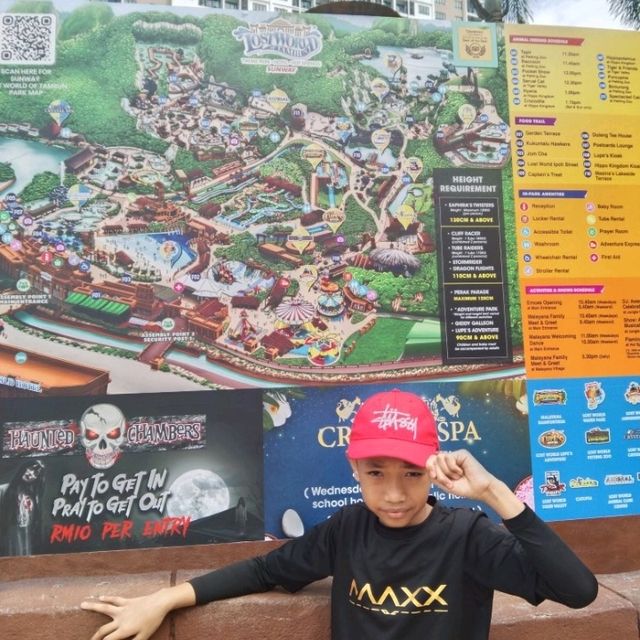 Enjoy This moment at Tambun Lost World