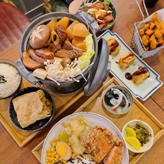 Flavorful Taiwanese Cuisine