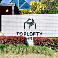 🎅คาเฟ่นั่งชิล Toplofty Cafe เขาใหญ่