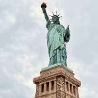 Lady Liberty: A Solo Journey of Freedom 🗽