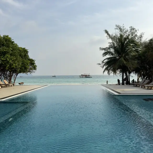 Paradise Found: Koh Rong Sanloem