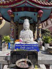 วัดอินทรวิหาร พระอารามหลวง หรือ วัดหลวงพ่อโต