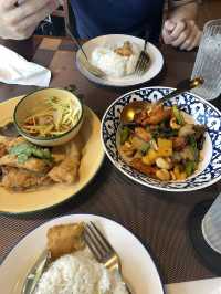 ✨🍽️ รีวิวร้านเสน่ห์ชาย อาหารไทยและขนม ✨🍽️