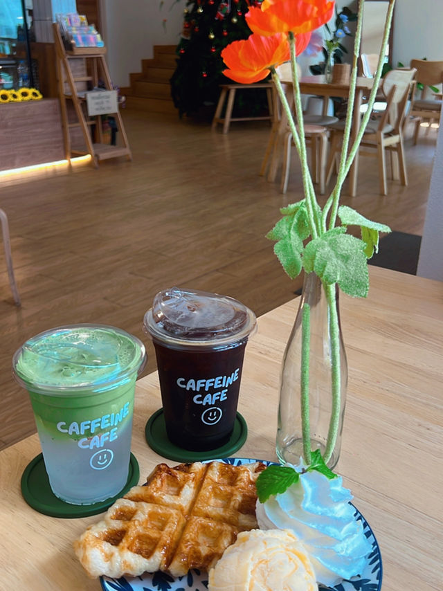 Caffeine ค่าเฟ่น้องใหม่อำเภอ บ้านตาก จังหวัดตาก