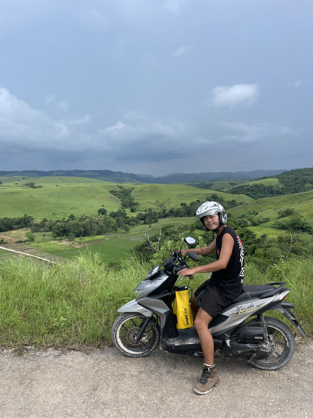 A Perfect Roadside Stop on the Way to Karendi 📸🌄