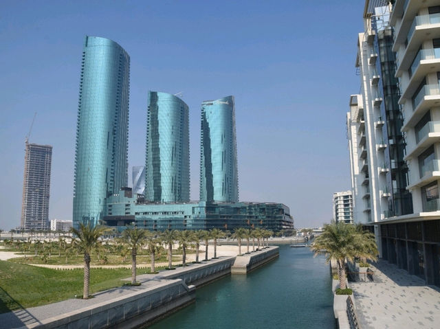 Bahrain Harbour: modernity and luxury 