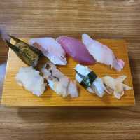 일본 사카이미나토 맛집)이로하스시 - 사카이미나토 100년된 오래된 스시 맛집
