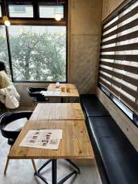 A Cozy Spot for Japanese Sweets at Manmaru