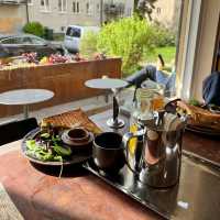 Nice food and speciality coffee
