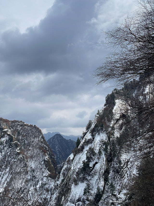 Beautiful scene - Hua Shan Mountain