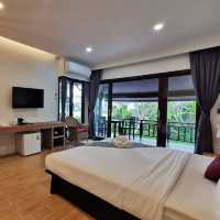 Nana Beach Resort 