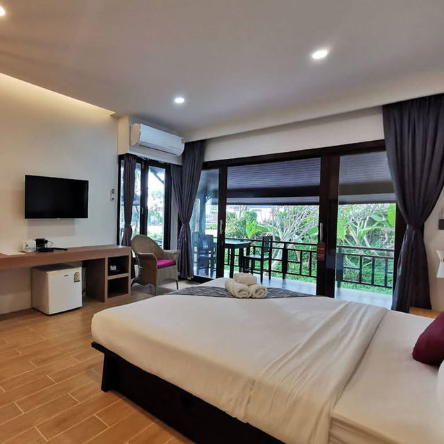 Nana Beach Resort 