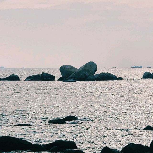 Relaxing at Tianya Haijiao: A Beachside Escape in Sanya