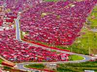 Serthar Buddhist Academy: A Majestic Sanctuary of Tibetan Wisdom