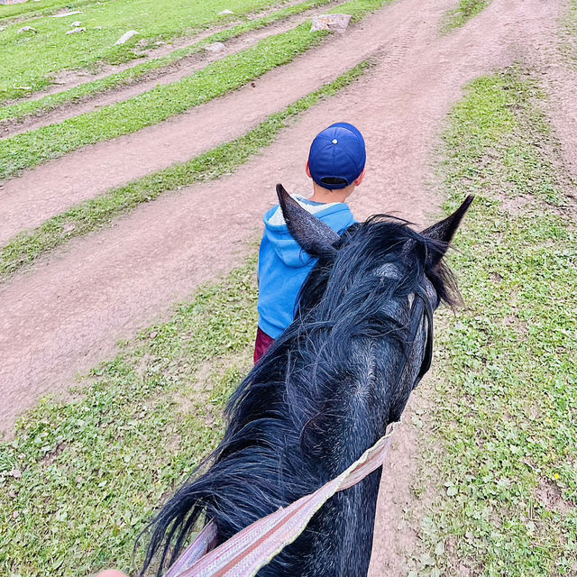 알틴아라샨에서 해봐야 하는 승마체험 🐴