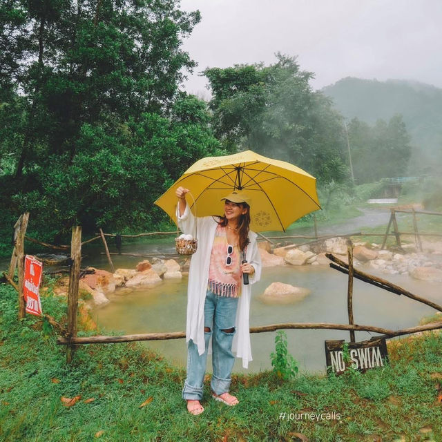 ลวกไข่ที่บ่อน้ำพุร้อนที่พังงา 🥚🍳