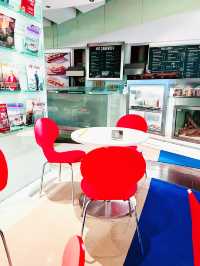 “Sips & Sweets, Sustainably Chic: Lemon Garden 2Go”