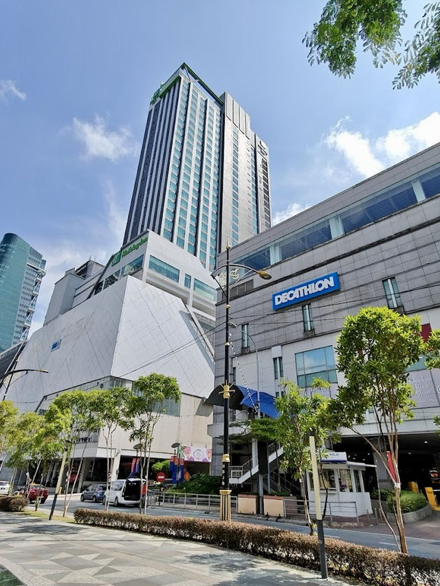 🌟 *Jalan Wong Ah Fook: Johor Bahru’s Iconic Street of Culture & History!* 🌟