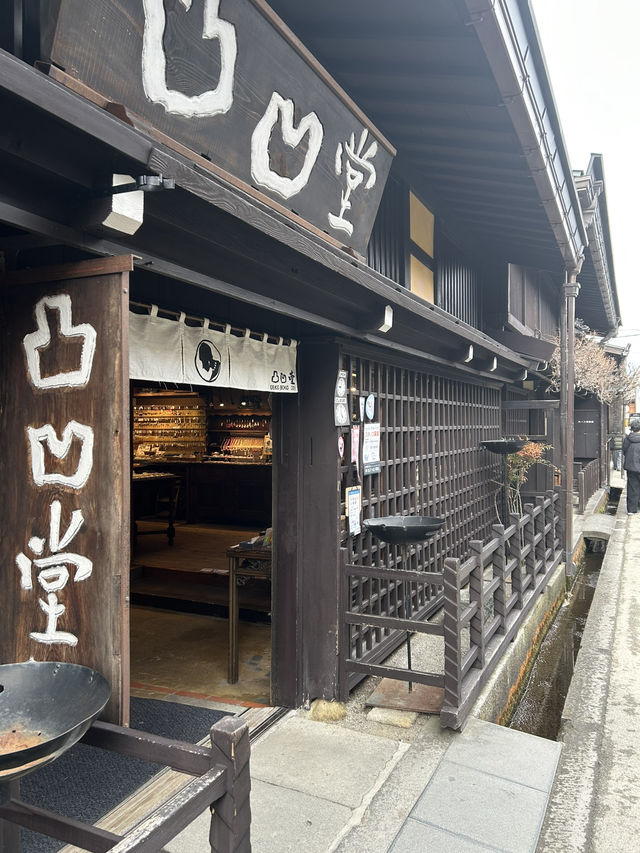 【飛騨高山⛰️町歩き】古い町並みを散策🚶‍♀️‍➡️高山ラーメンを食べよう