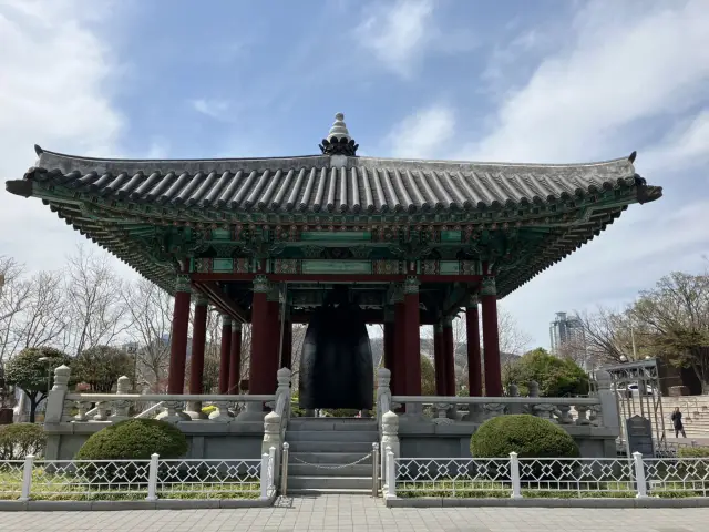 龍頭山公園，釜山