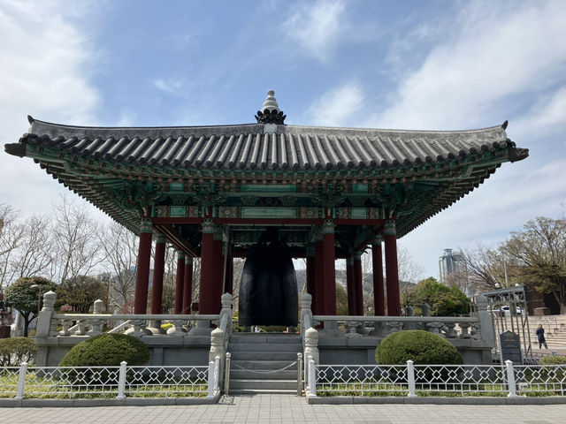 Yongdusan Park, Busan