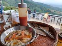 กินข้าว ชมวิวหลักล้าน @อาหยง ภูทับเบิก