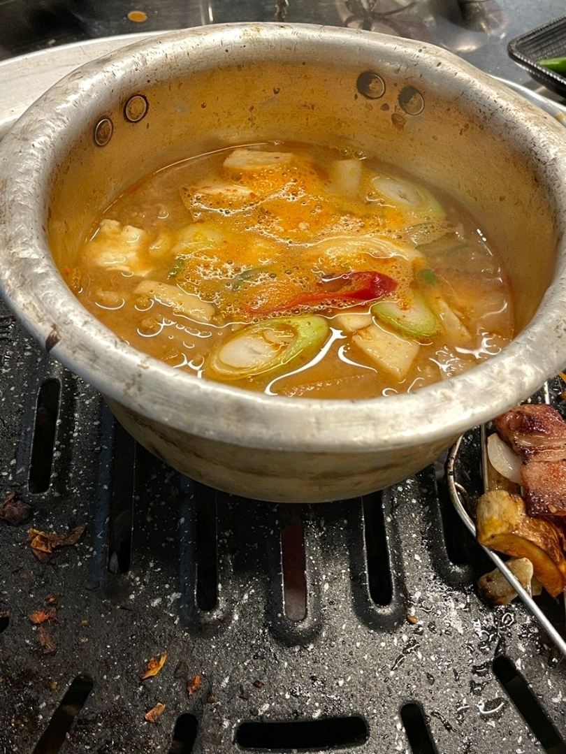 🇰🇷釜山] オゲインサムチョンチプ｜西面1番街で味わう済州スタイル黒
