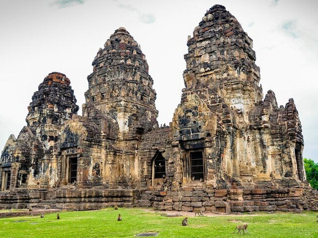 🏛️🌿 LAVO KINGDOM WEEKEND ESCAPE: Where Ancient Ruins Meet Lush Rice Fields! 